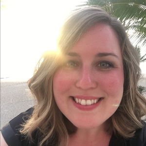 Meet your Posher, Cynthia